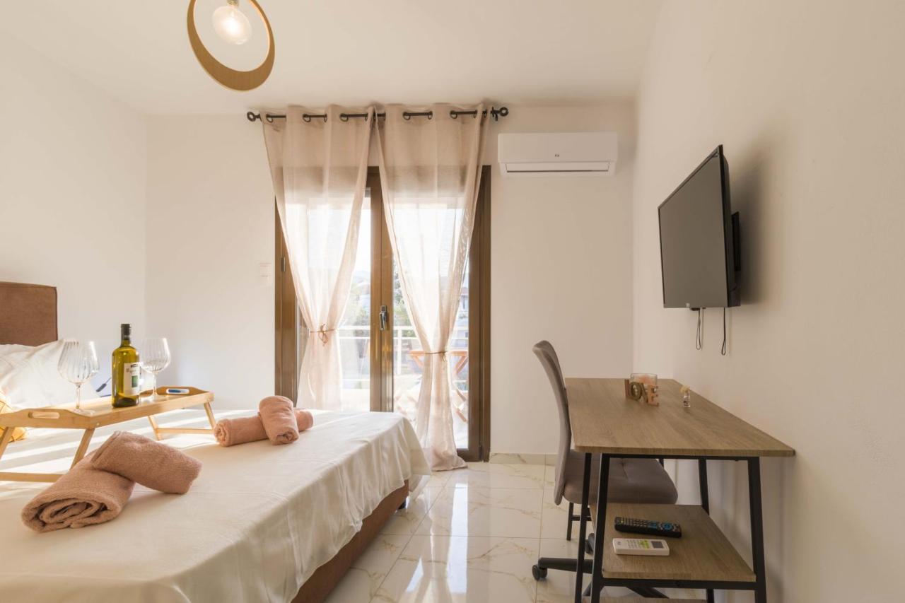 Seaside Serenity Suite In Loutra Kato Almiri Exterior photo